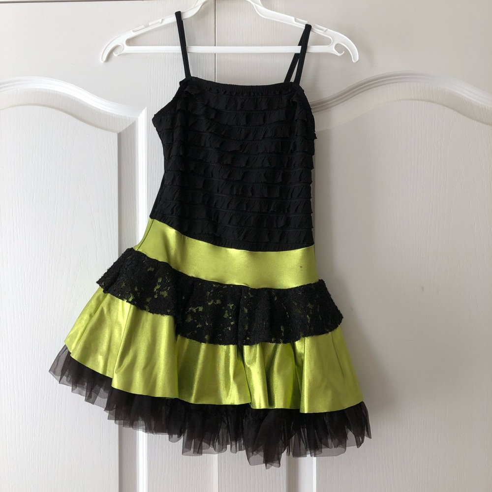 Jazz dancer dress girls 7-8 great for Halloween